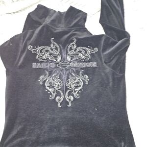 Harley Davidson velour sweatshirt all black w designs on thigh, left chest, back